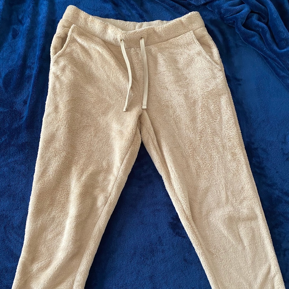Old Navy Plush-Knit Joggers